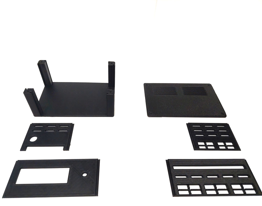 Multifunktionsbox für Elektronik & IoT – Projektgehäuse mit Display-, Schalter- & Anschlussöffnungen